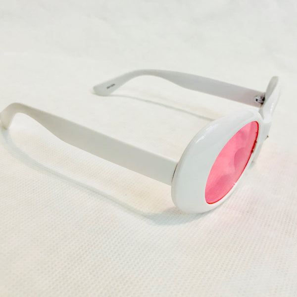 “Suzie Q” Retro Round Sunglasses